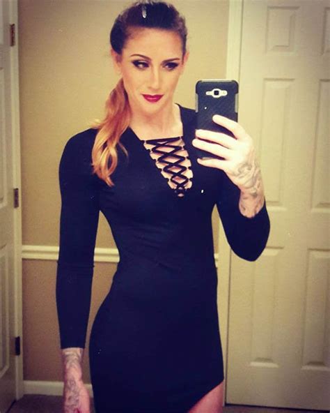 megan anderson naked|Australian UFC star Megan Anderson strips down in racy photo。